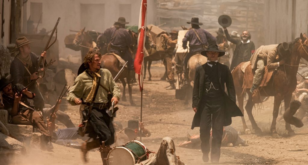 La producción eligió Granada porque allí William Walker logró una de sus mayores victorias y, más tarde, la ciudad quedó marcada por su retirada y destrucción. LA PRENSA / UNIVERSAL PICTURES
