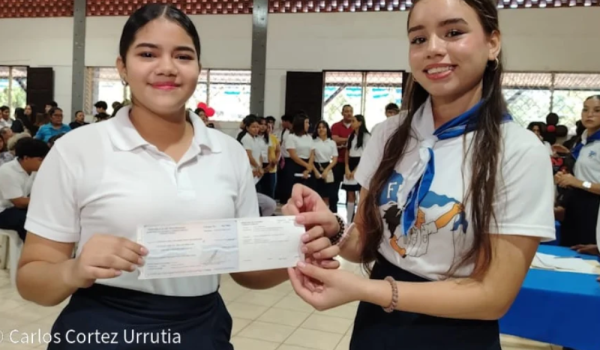 Bono de Bachilleres aumentará a C$4,000.00 en Nicaragua