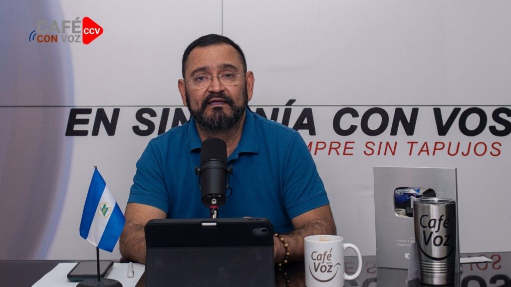 El periodista nicaragüense es director del programa "Café con Voz" transmitido en You Tube
