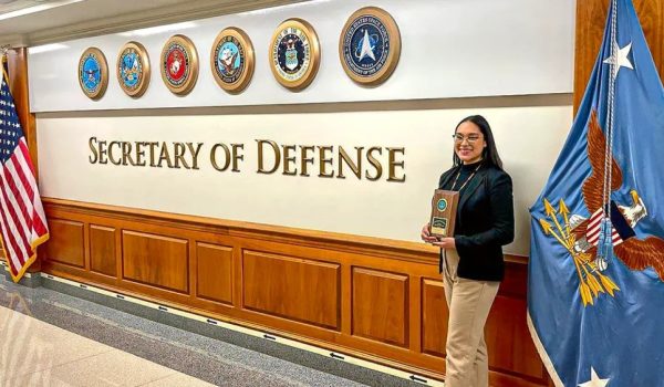 Elsa Alvarado es estratega política y experta en comunicaciones. Durante la administración de Joe Biden, fue directora de Comunicaciones Estratégicas de la Oficina del Subsecretario de Defensa para Asuntos Legislativos. LA PRENSA/ CORTESÍA