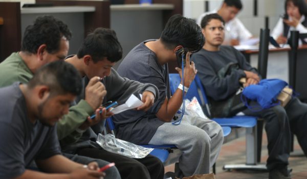 Guatemala ha recibido en tránsito a más de 2,800 mexicanos deportados por EE.UU. este año