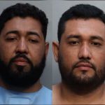 Dos nicaragüenses detenidos en Miami por intentar asesinar a un hombre que les reclamó por orinar en público