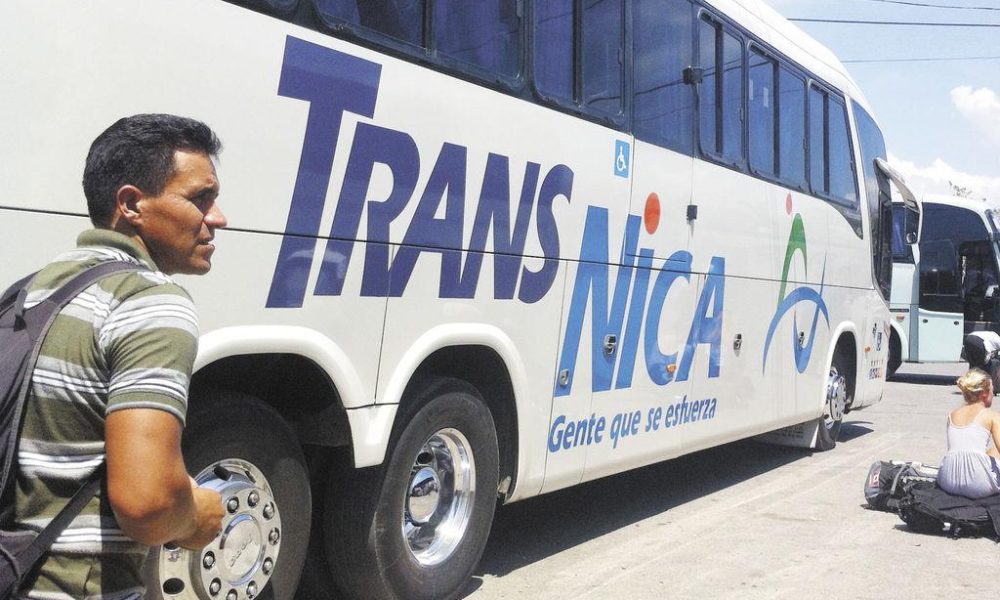 Firma costarricense de transporte conocida como Transnica en disputa por renovación de su permiso de operación. Foto: Tomada de internet.