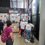 Usuarios de Transnica con boletos San José hacia Managua enfrentan incertidumbre por disputa sobre permiso