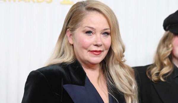 Applegate es reconocida por su papel en la serie "Matrimonio con hijos".