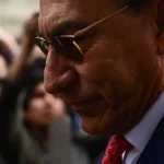 Hospitalizan al expresidente peruano Martín Vizcarra