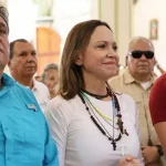 Machado se reúne con familiares de presos políticos en Venezuela