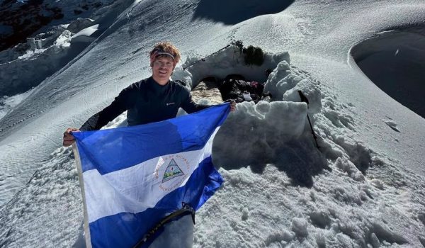Bady Vigo Corea, nicaragüense-peruano que escala montañas. LA PRENSA / CORTESÍA