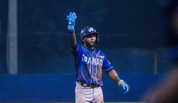 Tiburones se salen del hoyo y tras vencer al Rivas amenazan en la Final