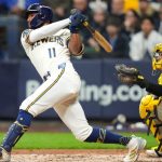 Cerveceros remontan ante Padres y dan el primer golpe en la serie divisional