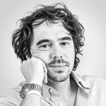 Un ajuste de cuentas generacional en las calles de París