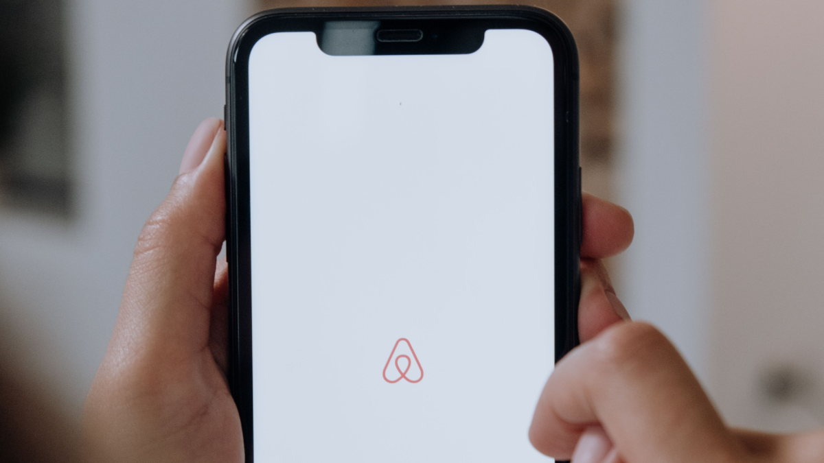 Airbnb anunció nuevas políticas para brindar una mejor experiencia a los huéspedes. Foto: CottonbroStudio/Pexels
