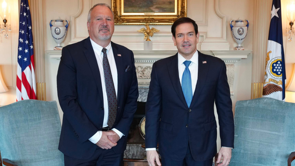 Marco Rubio, secretario de Estado de Estados Unidos junto a Elias Baumann, encargado de negocios de Estados Unidos en Nicaragua. Foto: X/@SecRubio