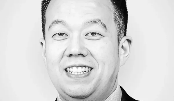 Minghao Zhao es investigador sénior del Instituto Charhar en China, profesor y subdirector del Centro de Estudios Americanos de la Universidad de Fudan.