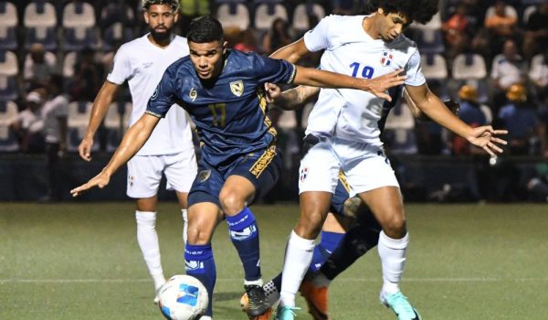 Osmin Salinas fue la sorpresa en la alineación ante República Dominicana