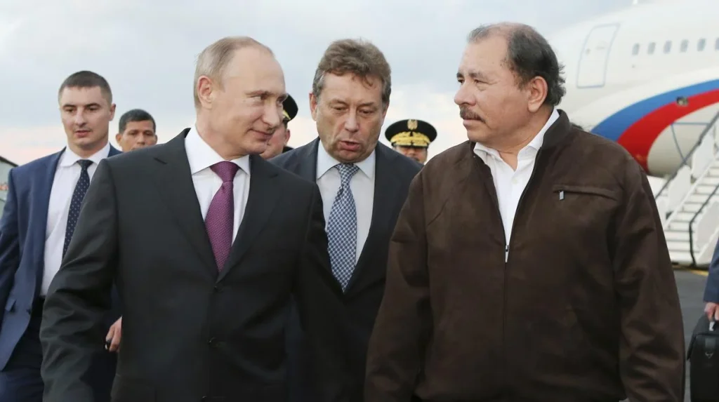 El presidente ruso Vladímir Putin hizo una breve escala en Managua Ee 11 de julio de 2014. (Foto archivo)
