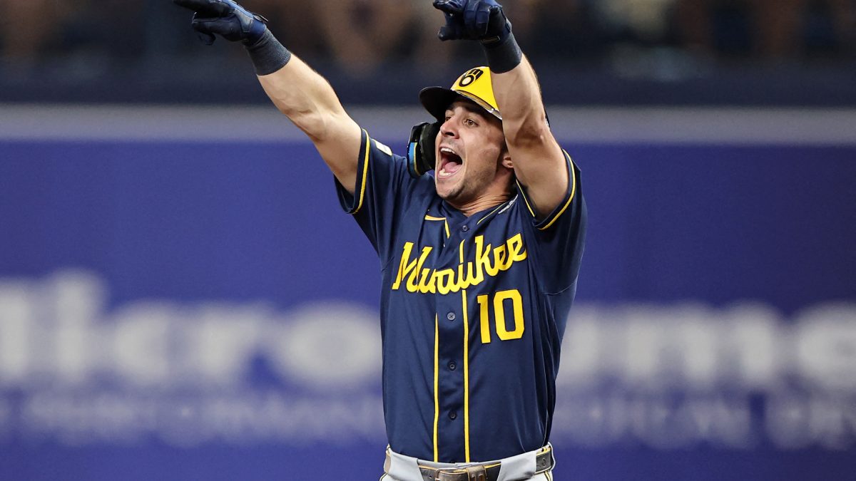 Sal Frelick celebra el operativo de ocho carreras en el quinto inning. LA PRENSA/AFP