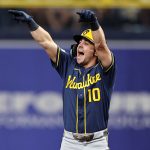 Milwaukee arrolla a Tampa y acaricia su primer título de la Serie Mundial
