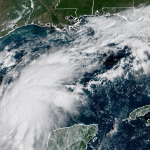 Gobernador de Florida decreta estado de emergencia en 25 condados ante tormenta tropical Isaías