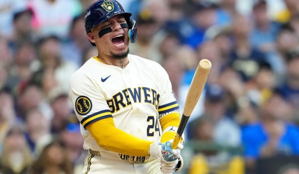 Los Cerveceros ponen a los Dodgers contra las cuerdas en la Serie de Campeonato