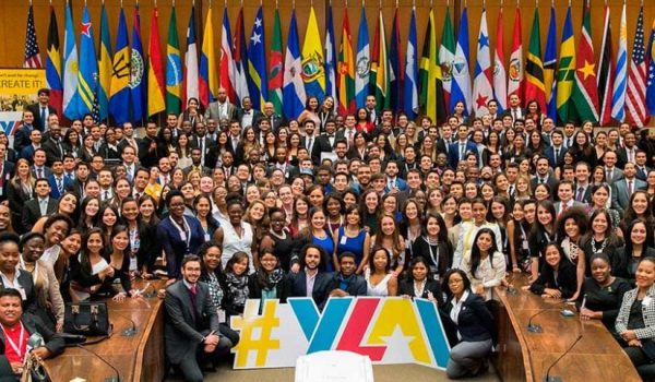 Desde 2015, el programa de becas de la Iniciativa Jóvenes Líderes de las Américas (YLAI, por sus siglas en inglés) del Departamento de Estado de EE. UU. ha becado a más de 1,000 jóvenes. Cortesía
