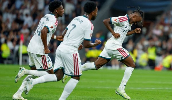 El Real Madrid gana al Villarreal con Vinícius expulsado