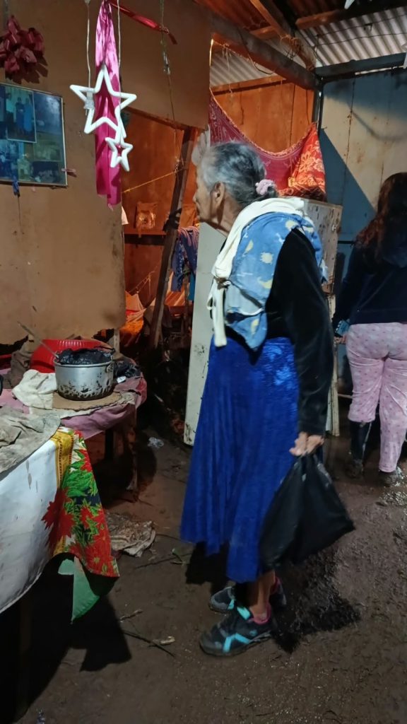 Propietaria de la vivienda que resultó anegada en Jinotega. La Primerísima