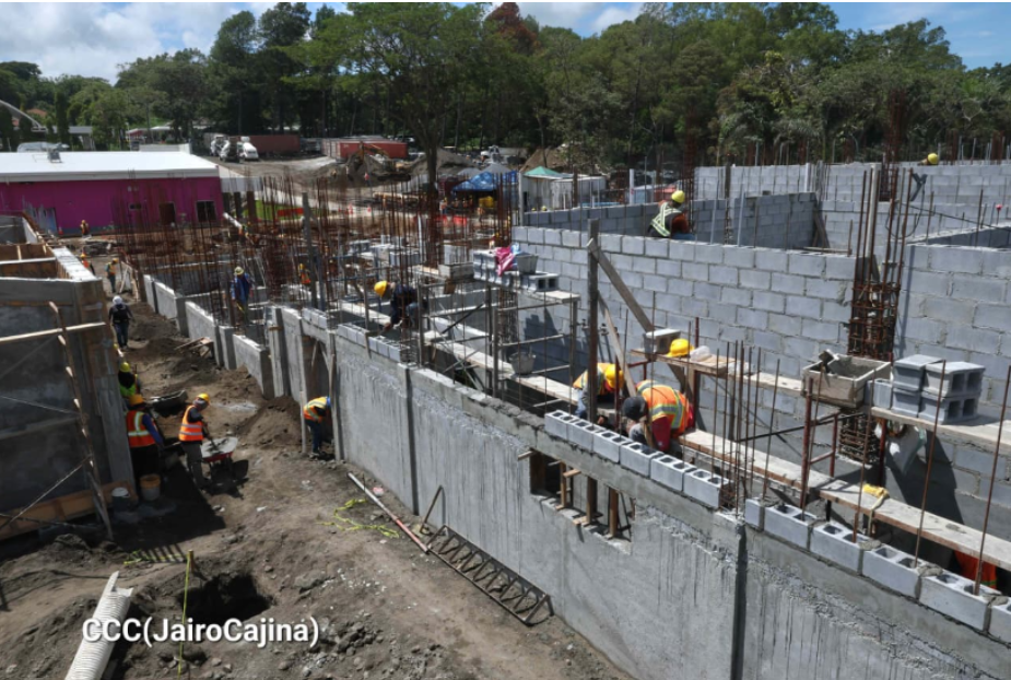 Obra gris se erige sobre propiedad robada al Instituto Centroamericano de Administración de Empresas (Incae).