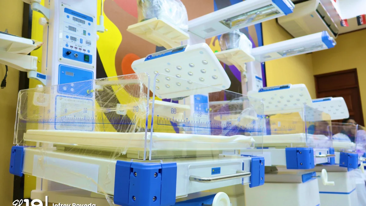 Cunas térmicas que adquirió el Minsa y distribuyó en 12 puestos de salud. Tomada El 19 Digital