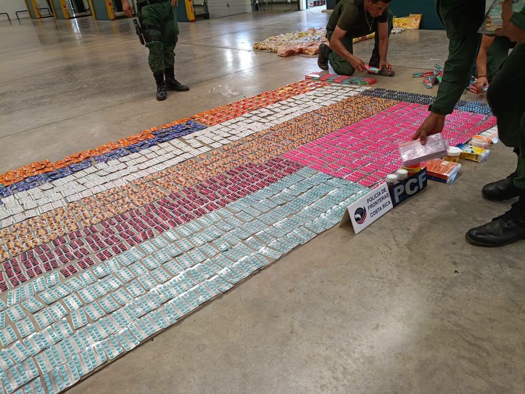 Medicinas decomisadas ingresaban sin pago de impuestos ni permisos
