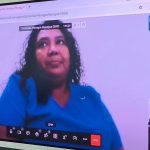 Portaba una bomba aturdidora y ahora es acusada de fabricación y tenencia de armas