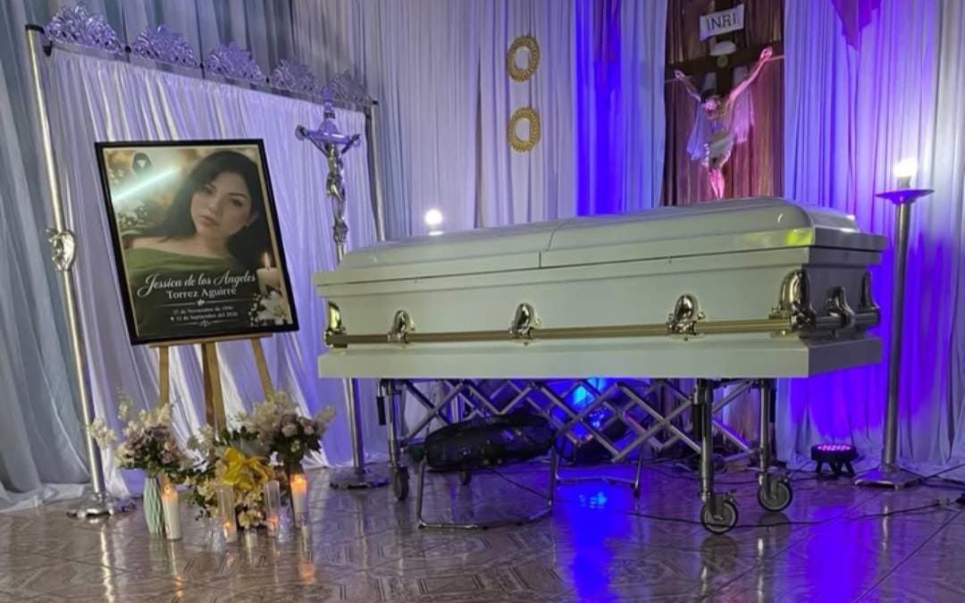 Cuerpo de Jessica Torres es velado en su casa de habitación en Managua. Foto: Tony Aguirre/Facebook.